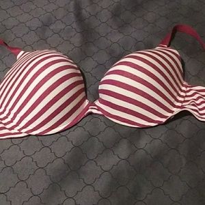 38DD Bra